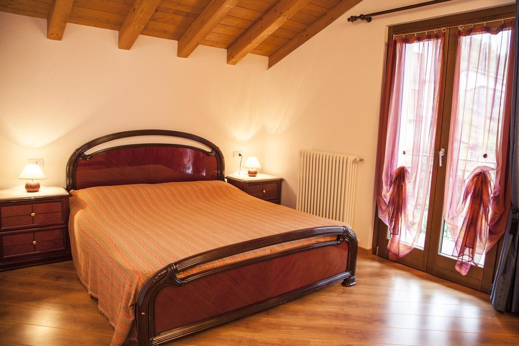 Casa Sole Apartment Vercana Room photo