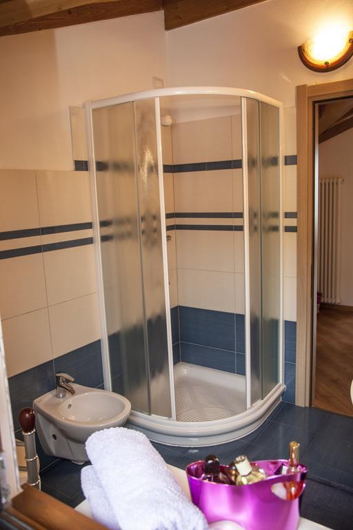 Casa Sole Apartment Vercana Room photo