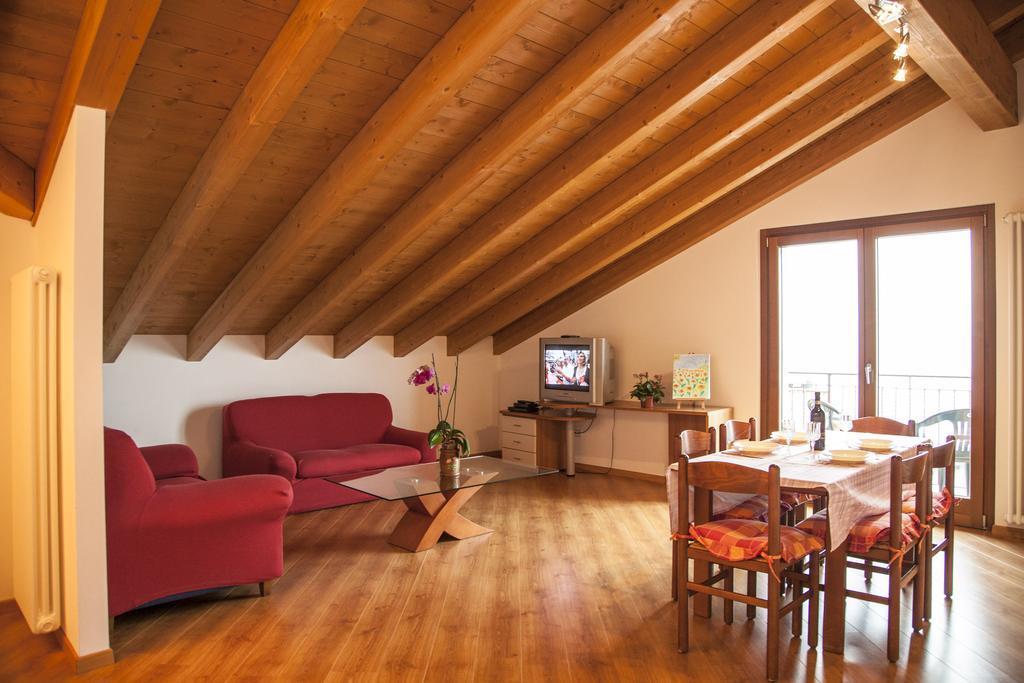 Casa Sole Apartment Vercana Room photo