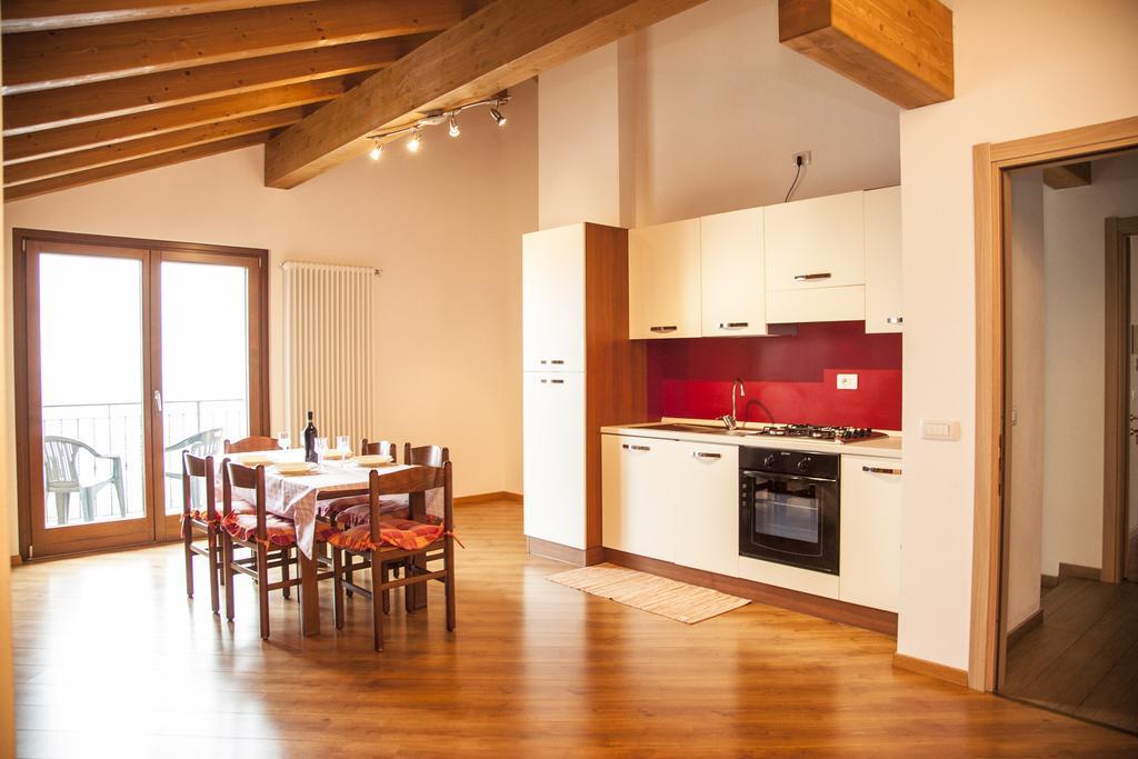 Casa Sole Apartment Vercana Room photo